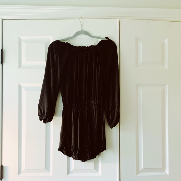 Adorable Brandy Melville Romper! - Picture 1 of 1